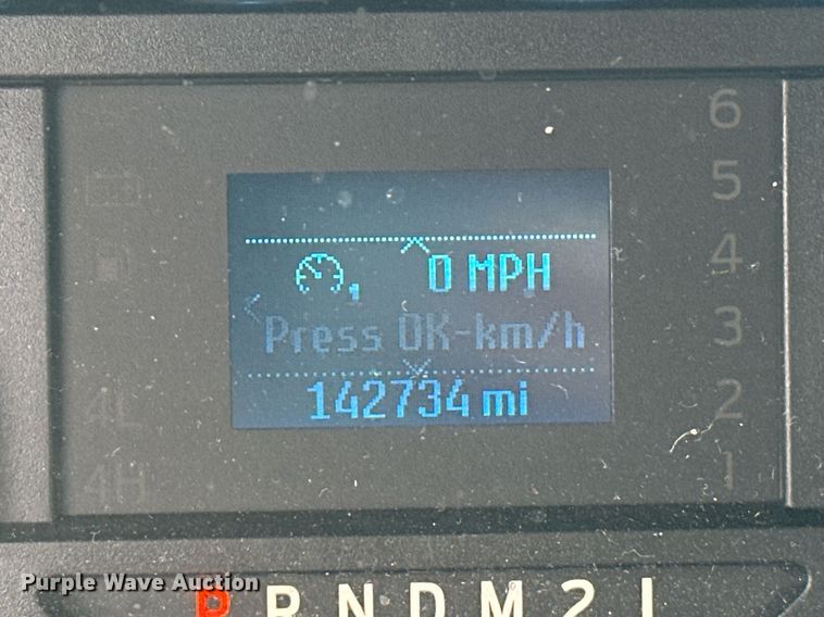 image for item EJ8470 2017 Ford F350 Super Duty XL utility bed pickup truck