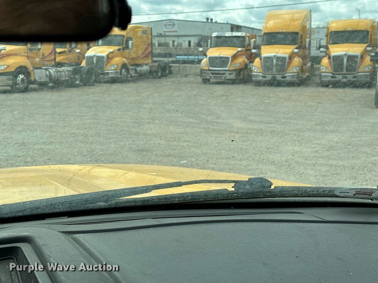 image for item EJ8470 2017 Ford F350 Super Duty XL utility bed pickup truck