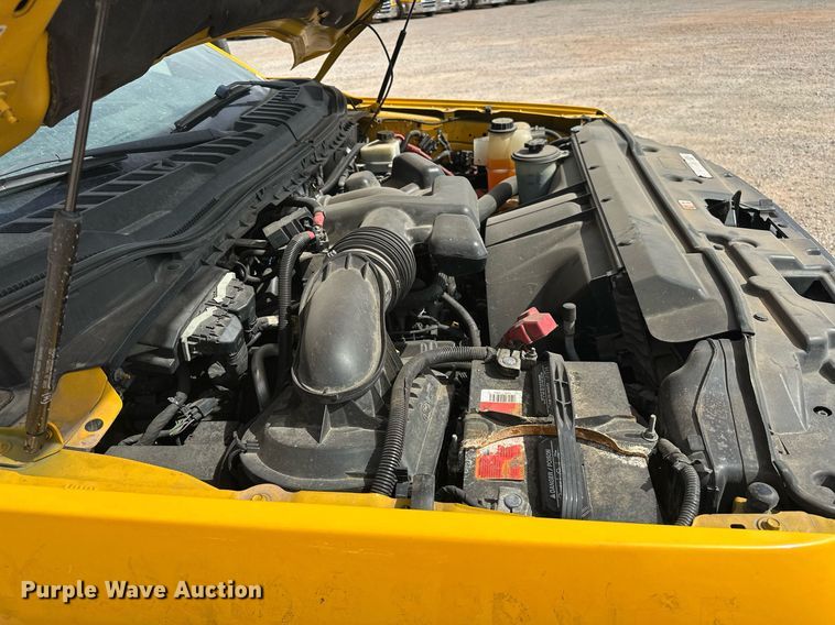 image for item EJ8470 2017 Ford F350 Super Duty XL utility bed pickup truck