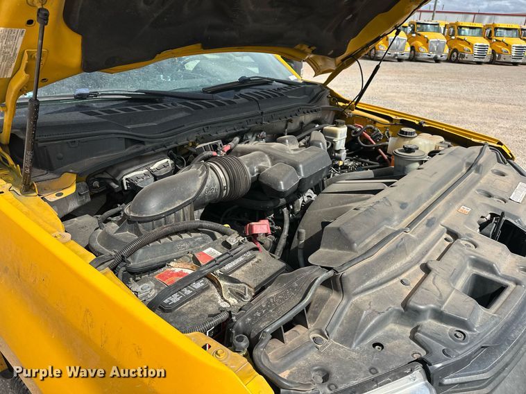 image for item EJ8470 2017 Ford F350 Super Duty XL utility bed pickup truck