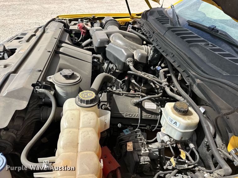 image for item EJ8470 2017 Ford F350 Super Duty XL utility bed pickup truck