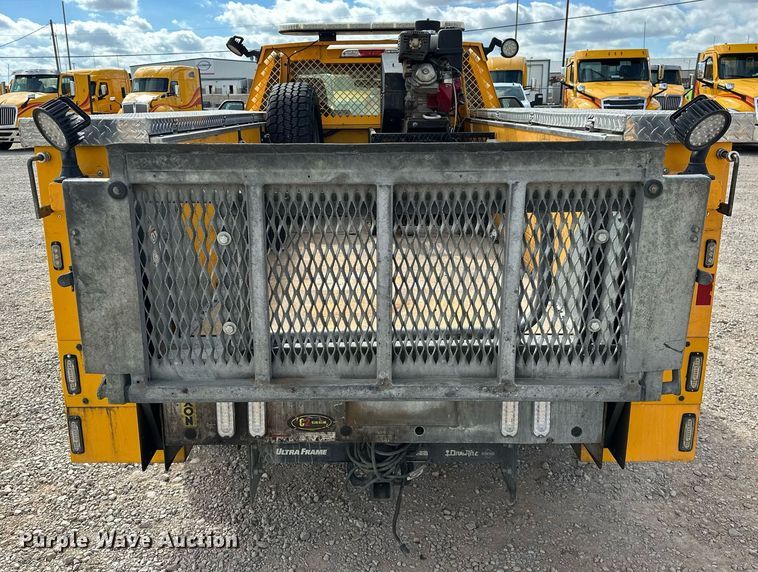 image for item EJ8472 2020 Ford F350 Super Duty XL utility bed pickup truck