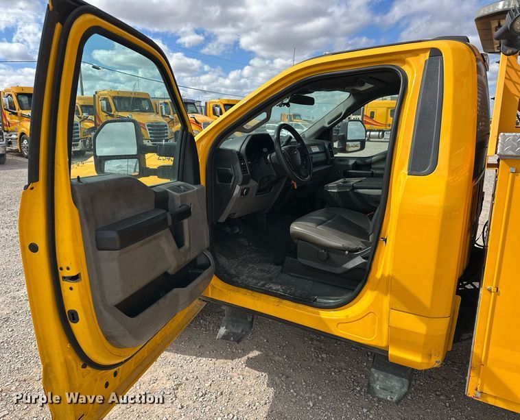 image for item EJ8472 2020 Ford F350 Super Duty XL utility bed pickup truck