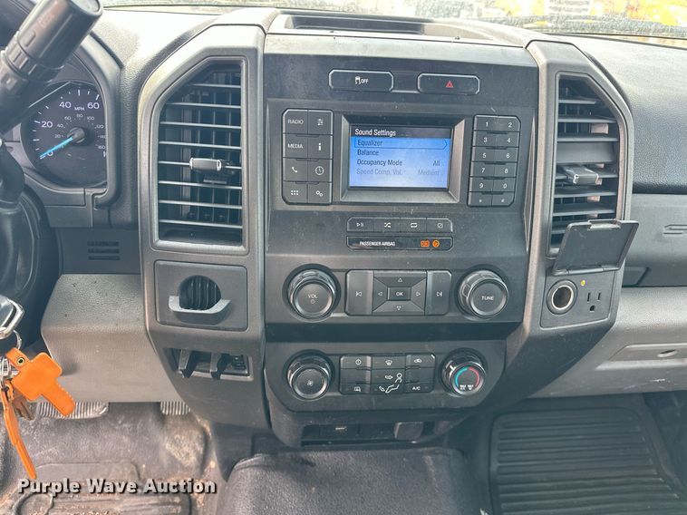 image for item EJ8472 2020 Ford F350 Super Duty XL utility bed pickup truck