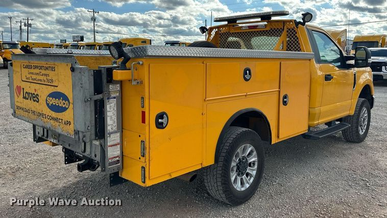 image for item EJ8475 2020 Ford F350 Super Duty XL utility bed pickup truck