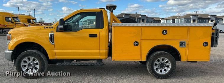 image for item EJ8475 2020 Ford F350 Super Duty XL utility bed pickup truck