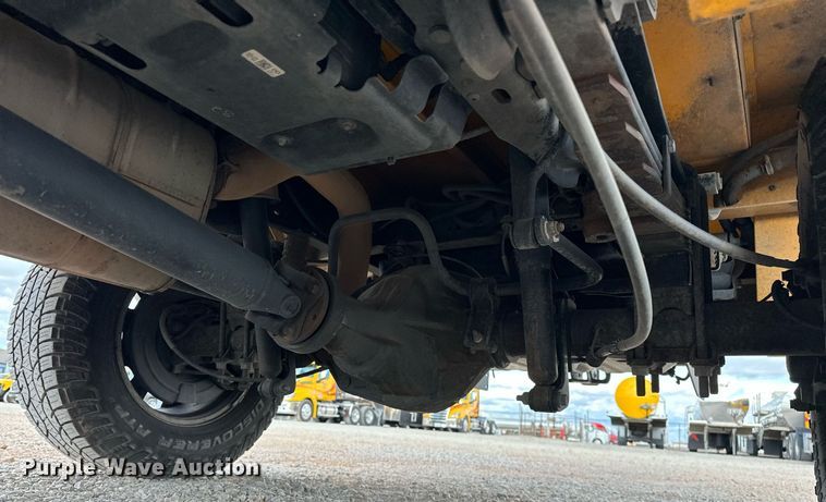 image for item EJ8475 2020 Ford F350 Super Duty XL utility bed pickup truck