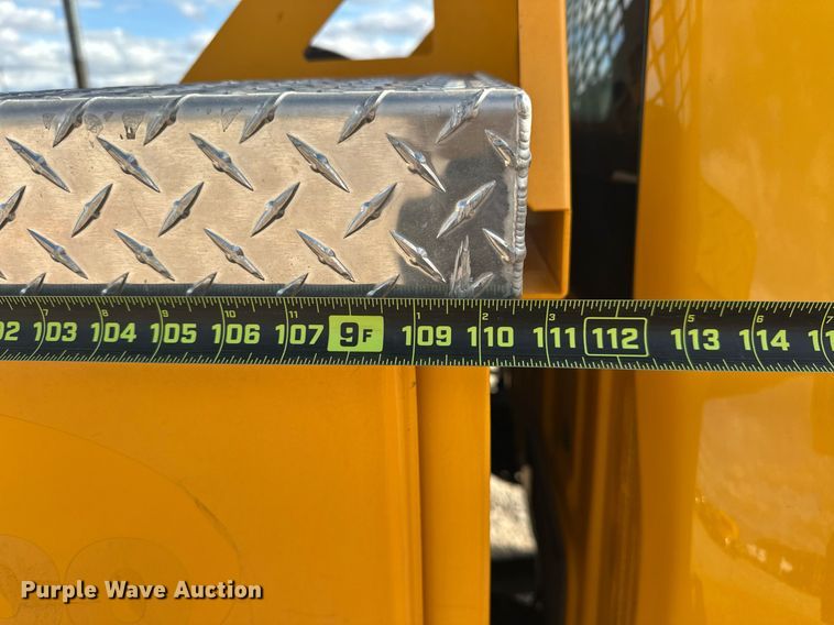 image for item EJ8475 2020 Ford F350 Super Duty XL utility bed pickup truck