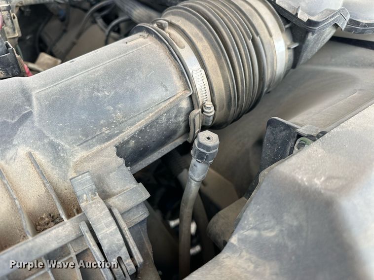 image for item EJ8475 2020 Ford F350 Super Duty XL utility bed pickup truck