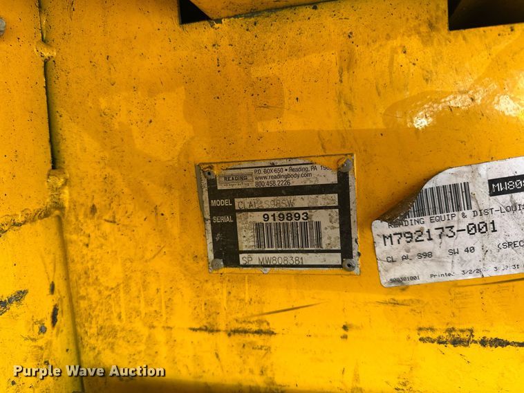 image for item EJ8476 2018 Ford F350 Super Duty XL utility bed pickup truck