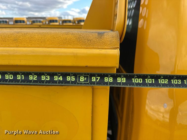 image for item EJ8477 2019 Ford F350 Super Duty utility bed pickup truck