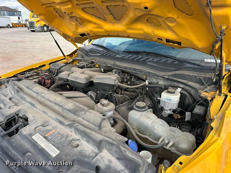 image for item EJ8477 2019 Ford F350 Super Duty utility bed pickup truck