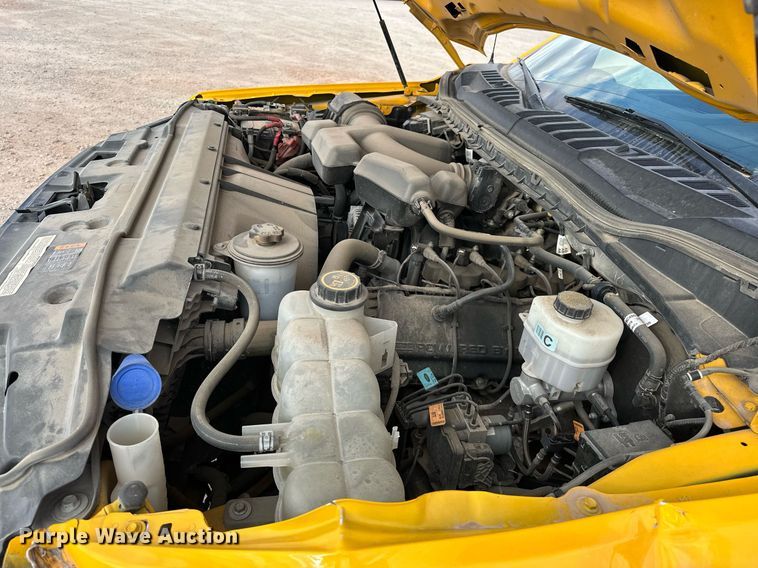 image for item EJ8477 2019 Ford F350 Super Duty utility bed pickup truck