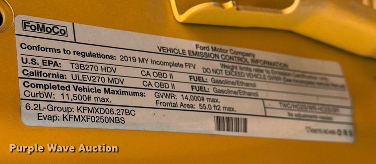 image for item EJ8477 2019 Ford F350 Super Duty utility bed pickup truck