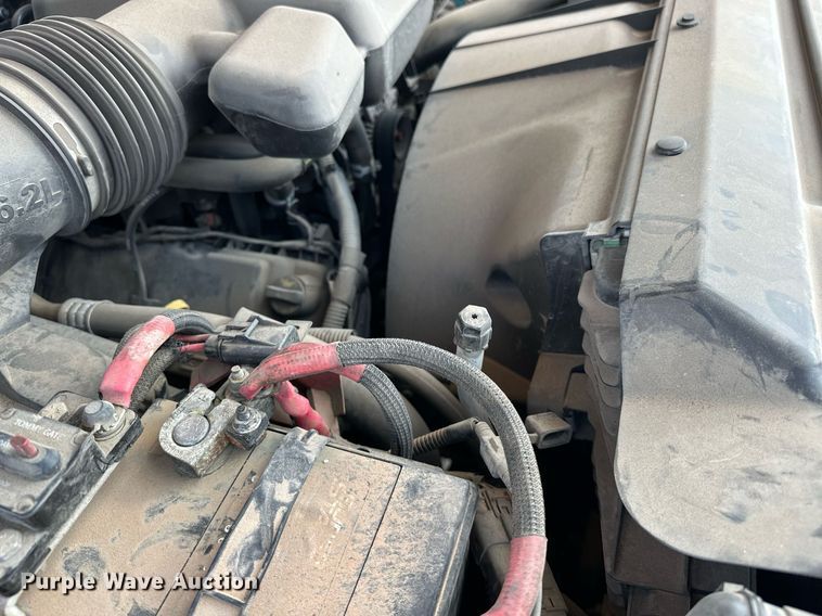 image for item EJ8477 2019 Ford F350 Super Duty utility bed pickup truck