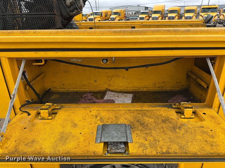 image for item EJ8479 2019 Ford F350 Super Duty XL utility bed pickup truck