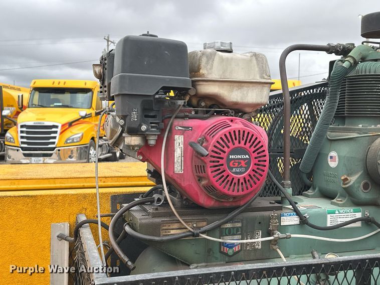 image for item EJ8479 2019 Ford F350 Super Duty XL utility bed pickup truck