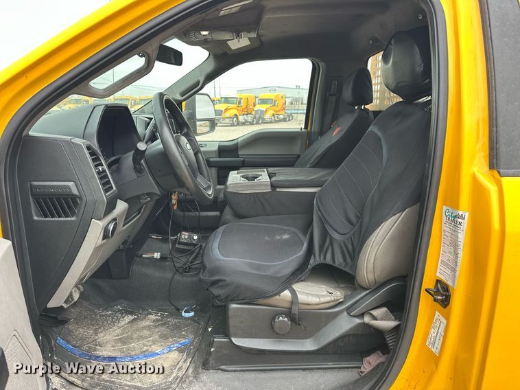 image for item EJ8479 2019 Ford F350 Super Duty XL utility bed pickup truck