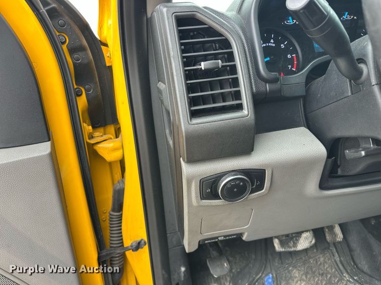 image for item EJ8479 2019 Ford F350 Super Duty XL utility bed pickup truck