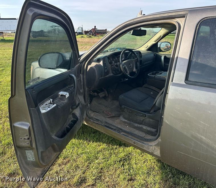 image for item EJ8508 2012 GMC Sierra 1500 Crew Cab pickup truck