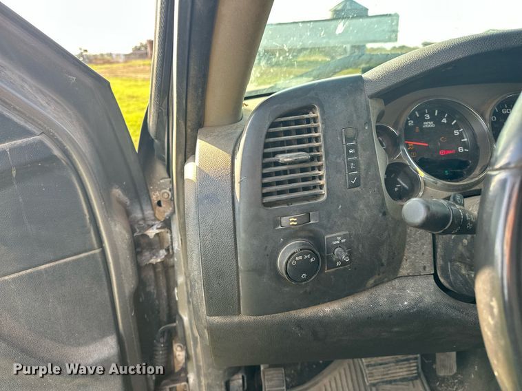 image for item EJ8508 2012 GMC Sierra 1500 Crew Cab pickup truck