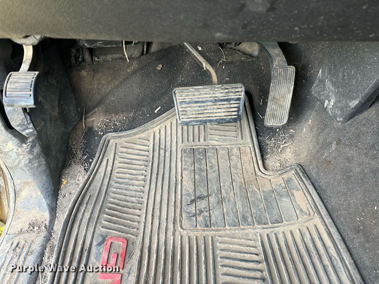 image for item EJ8508 2012 GMC Sierra 1500 Crew Cab pickup truck