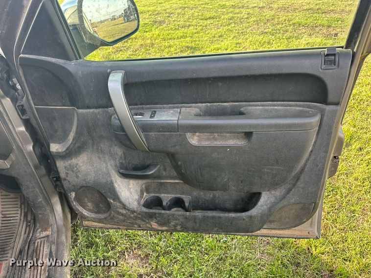 image for item EJ8508 2012 GMC Sierra 1500 Crew Cab pickup truck