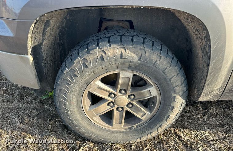 image for item EJ8508 2012 GMC Sierra 1500 Crew Cab pickup truck