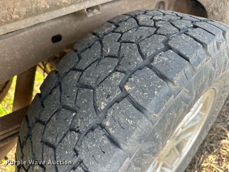 image for item EJ8508 2012 GMC Sierra 1500 Crew Cab pickup truck