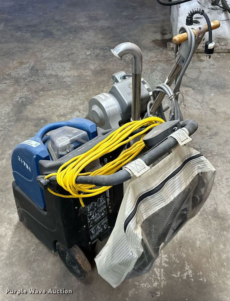 image for item EK0563 Floor tools 