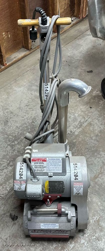 image for item EK0563 Floor tools 