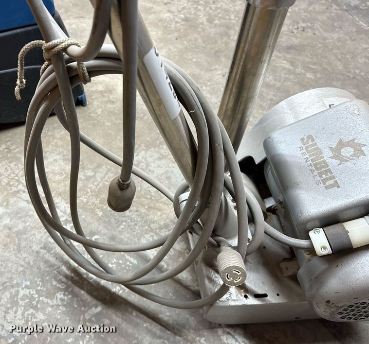 image for item EK0563 Floor tools 