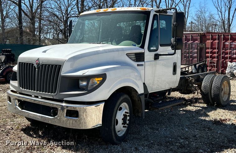 image for item EK2761 2013 International TA005 truck cab and chassis