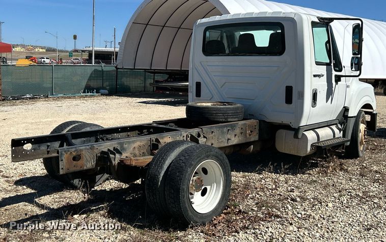 image for item EK2761 2013 International TA005 truck cab and chassis