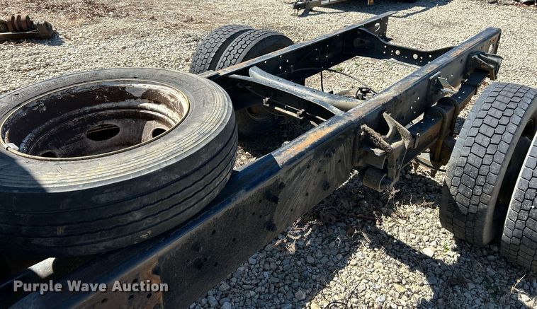 image for item EK2761 2013 International TA005 truck cab and chassis