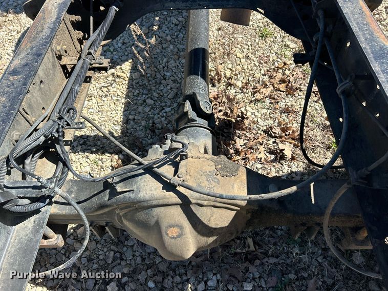 image for item EK2761 2013 International TA005 truck cab and chassis