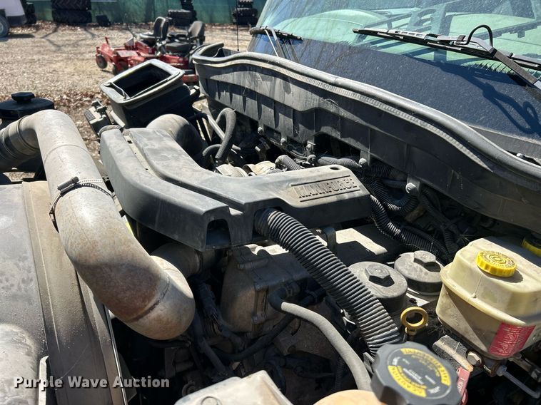 image for item EK2761 2013 International TA005 truck cab and chassis