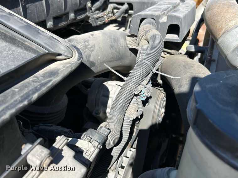 image for item EK2761 2013 International TA005 truck cab and chassis