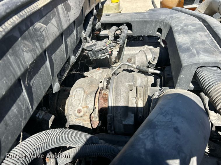 image for item EK2761 2013 International TA005 truck cab and chassis