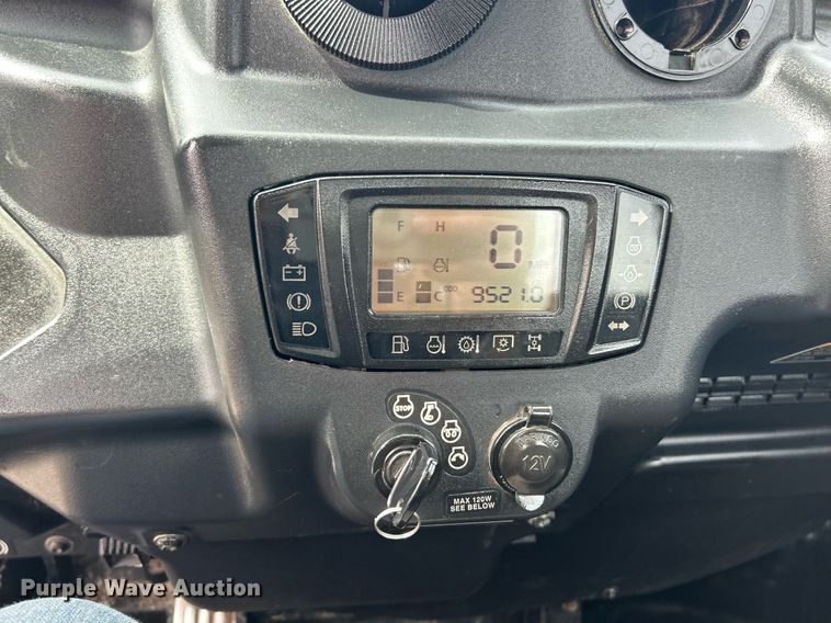 image for item EK2782 2019 Kubota RTV-X1100C utility vehicle