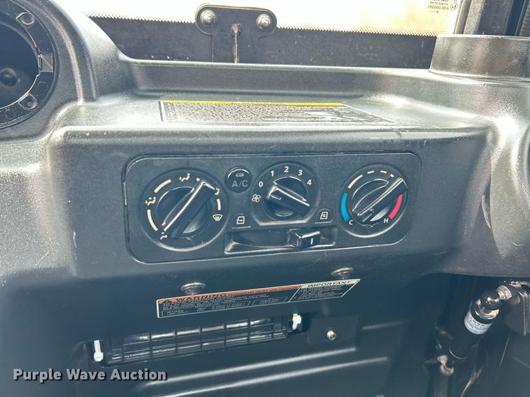 image for item EK2782 2019 Kubota RTV-X1100C utility vehicle