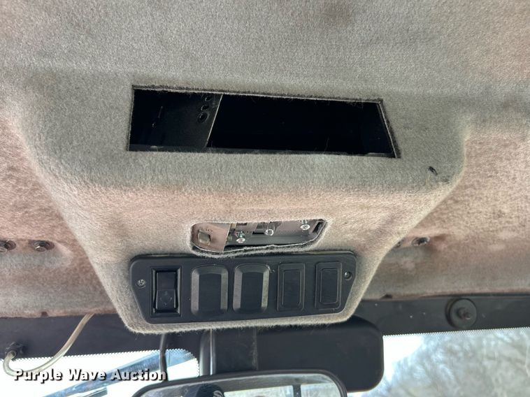 image for item EK2782 2019 Kubota RTV-X1100C utility vehicle