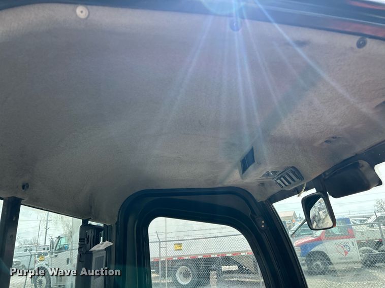 image for item EK2782 2019 Kubota RTV-X1100C utility vehicle