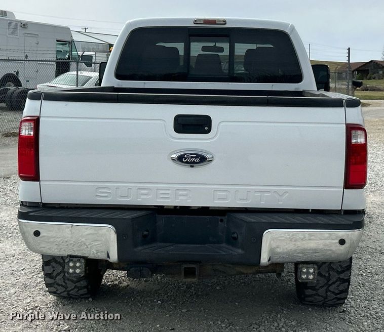 image for item EK2785 2015 Ford F350 Super Duty Lariat Crew Cab pickup truck