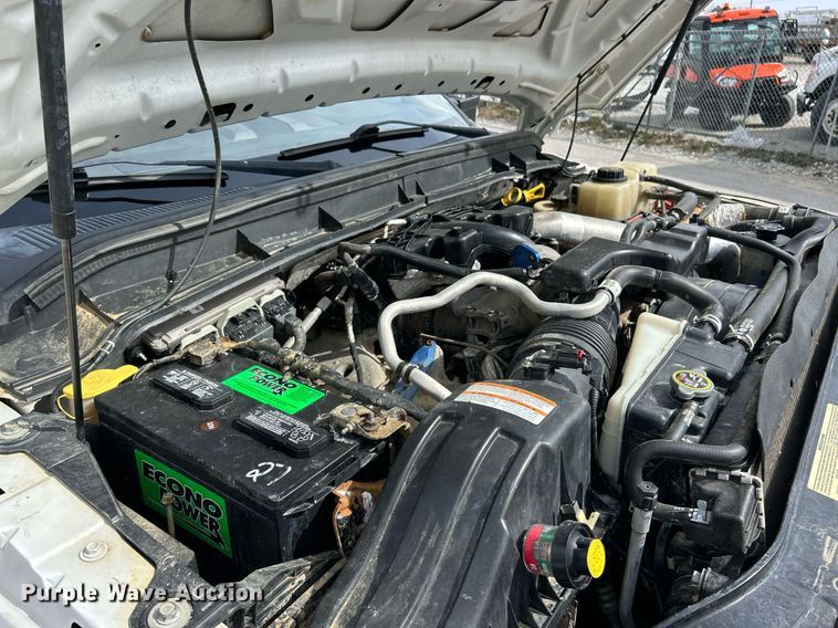 image for item EK2785 2015 Ford F350 Super Duty Lariat Crew Cab pickup truck