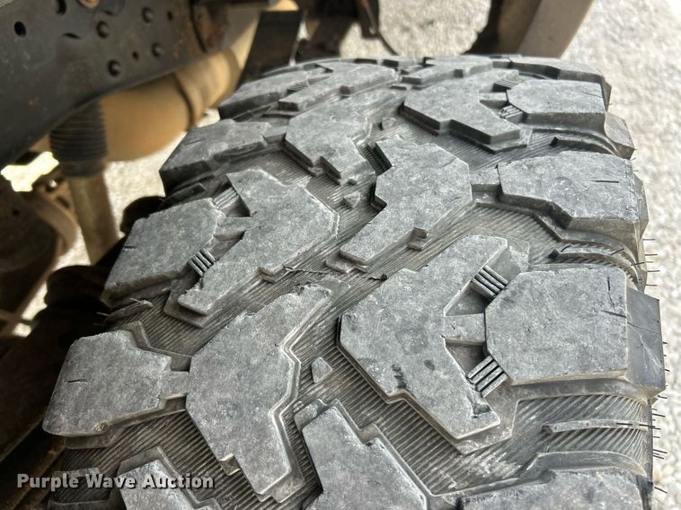 image for item EK2785 2015 Ford F350 Super Duty Lariat Crew Cab pickup truck