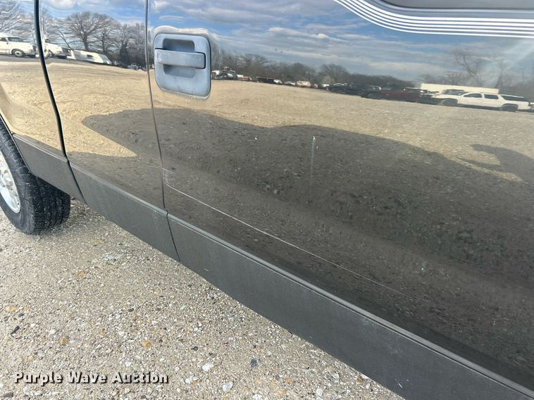 image for item EK2820 2011 Ford F150 XLT SuperCab pickup truck