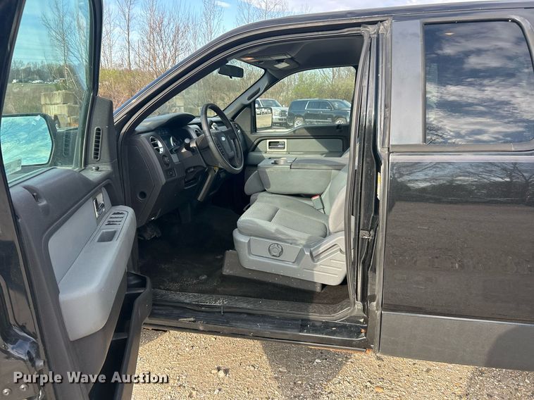 image for item EK2820 2011 Ford F150 XLT SuperCab pickup truck