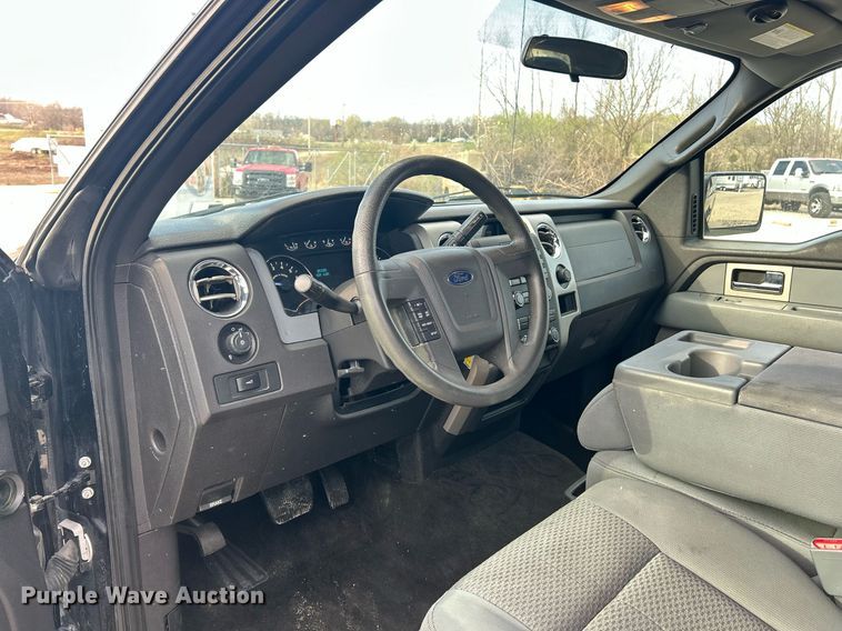 image for item EK2820 2011 Ford F150 XLT SuperCab pickup truck