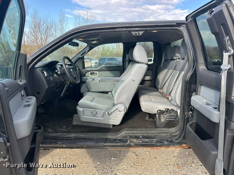 image for item EK2820 2011 Ford F150 XLT SuperCab pickup truck